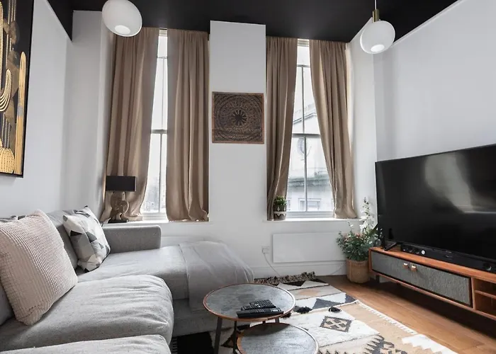 Beautiful 1 Bedroom Apartment In Holborn Zone 1